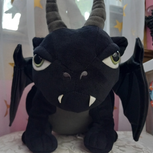 Killstar Gargoye Plushy - Picture 2 of 11
